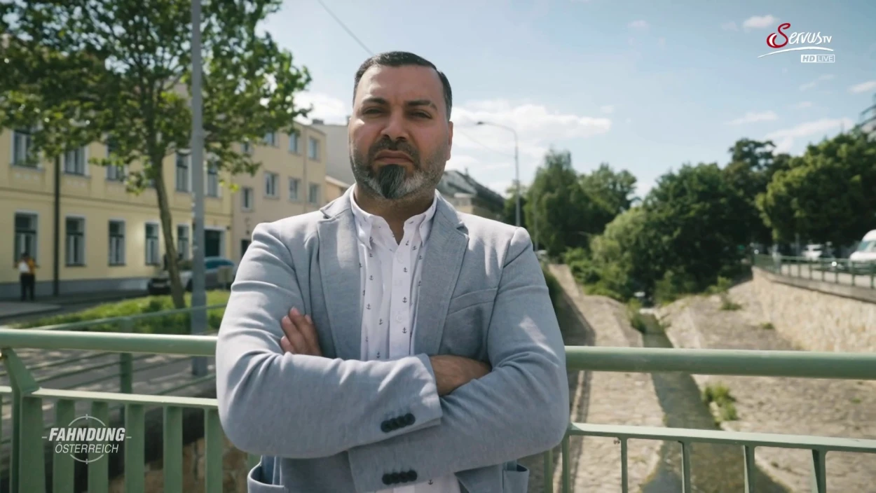 Fahndung Österreich - Preis für Zivilcourage: Syrer stoppt IS-Attentäter