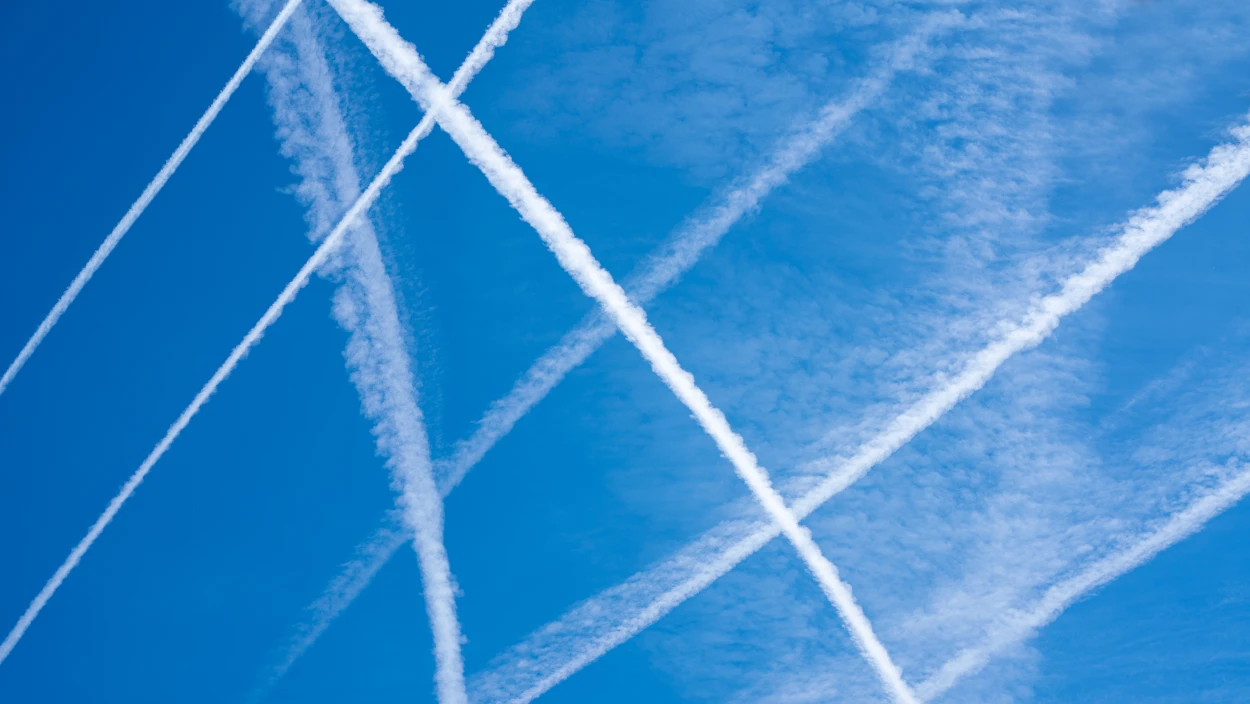 Chemtrails enthüllt: Mythos, Kondensstreifen, Geoengineering und Klima