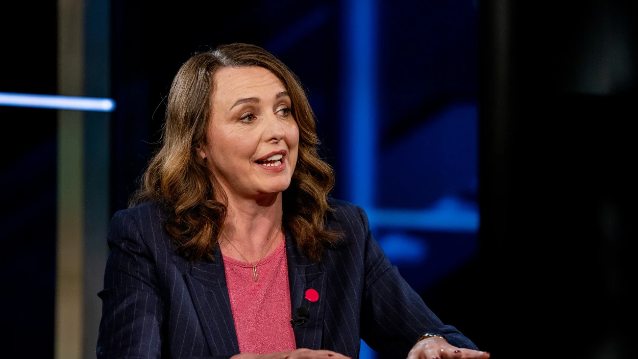 Selma Arapović: „Bei der Politik könnte man einsparen!“