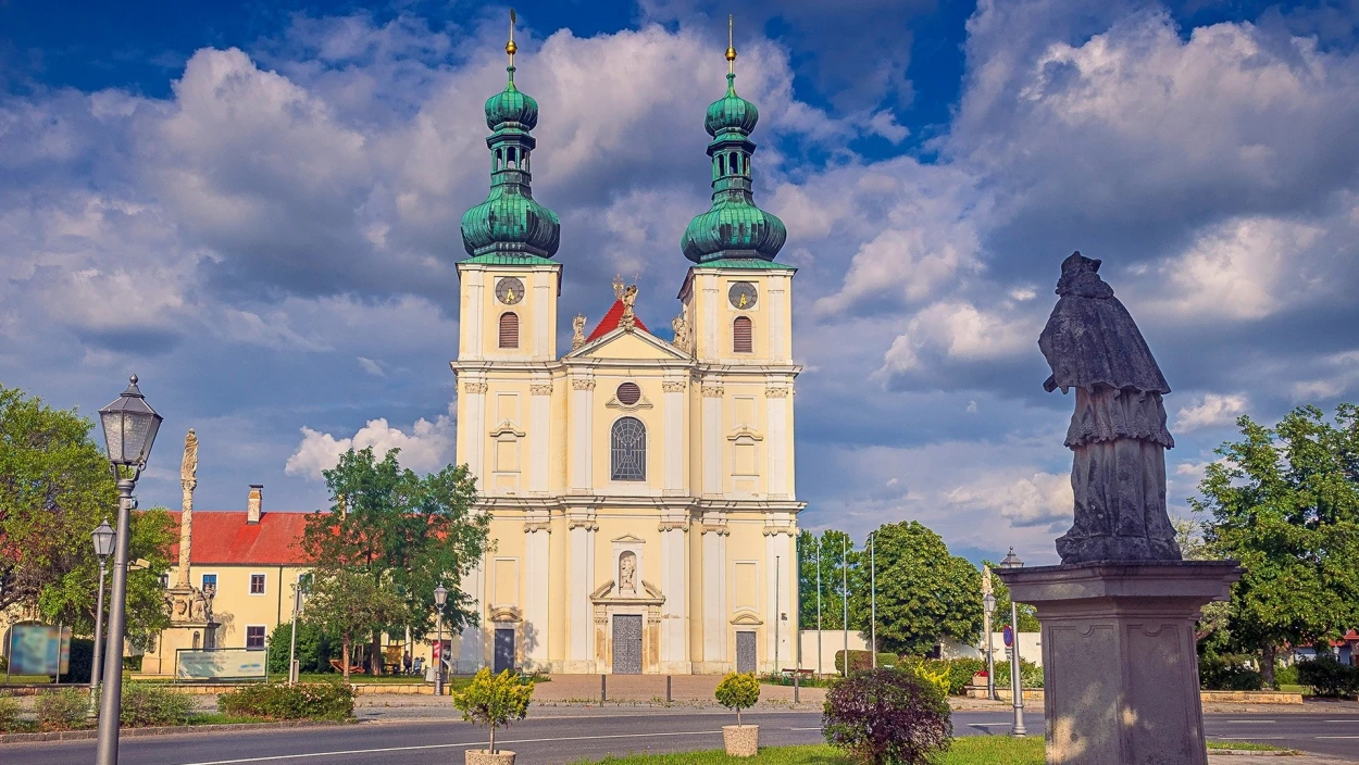 Geheimgänge unter der Basilika: Frauenkirchen geht verborgenen Mythen und Schätzen nach