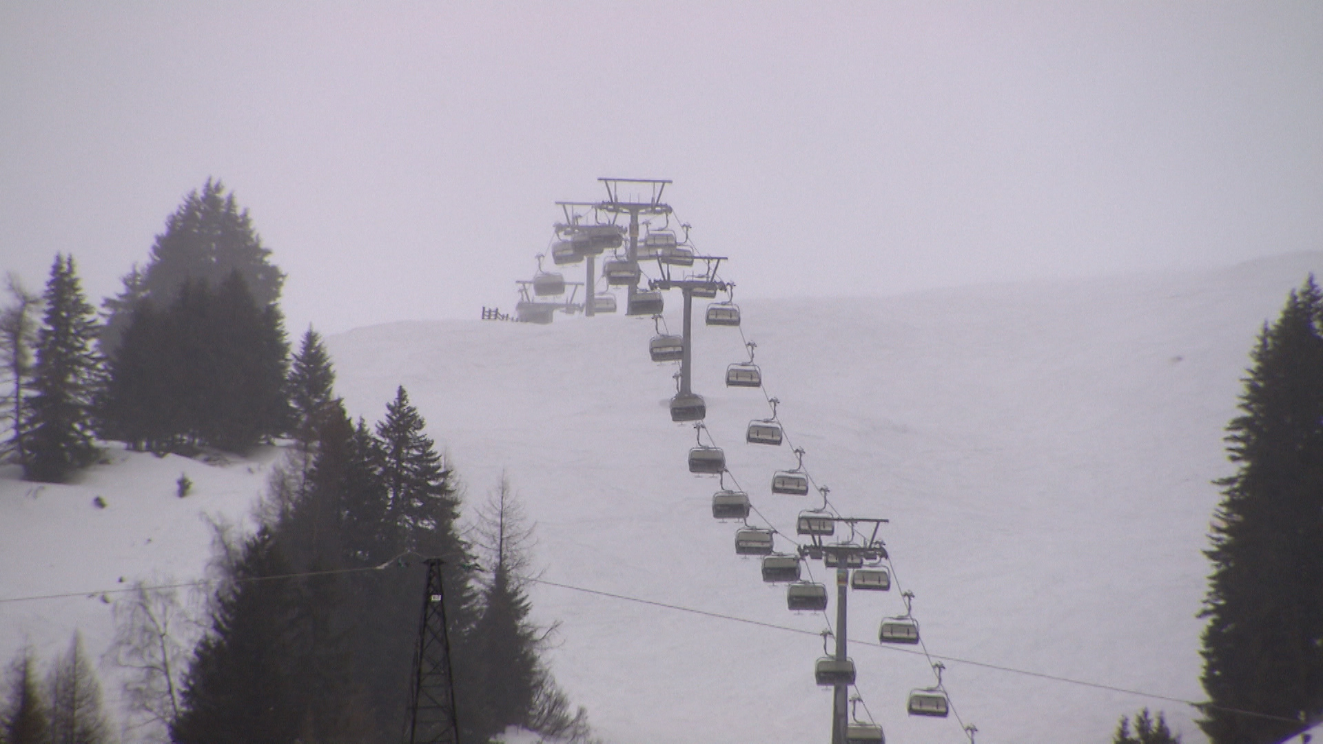 18-Jähriger stirbt bei Freeride-Unfall in Tirol