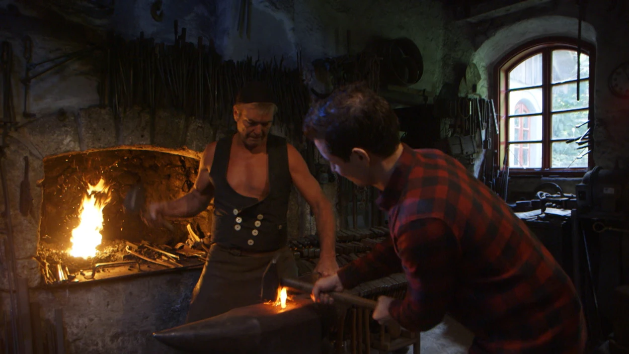 Der Schnitzer und der Schmied