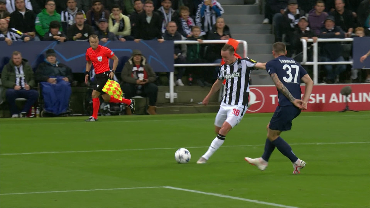 Highlights: Newcastle United vs. Paris Saint-Germain