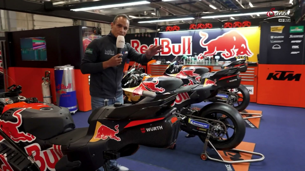 In der KTM-Schaltzentrale am Red Bull Ring