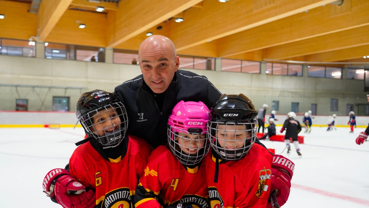 Die Red Bull Eishockey Akademie