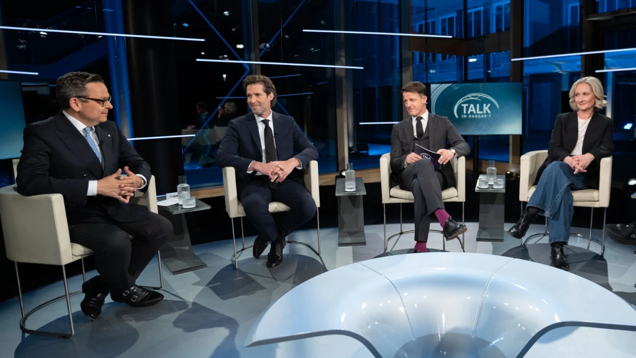 Talk im Hangar-7