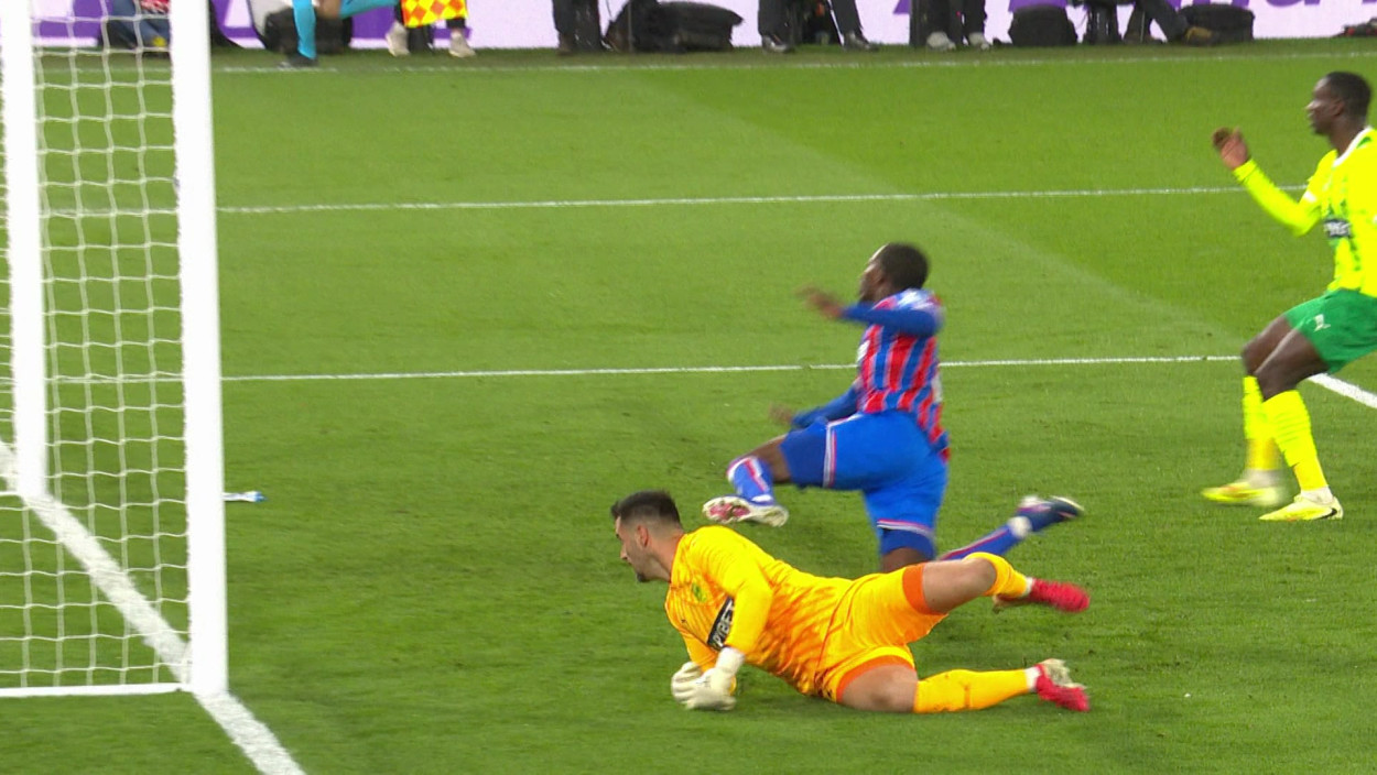 Highlights: Crystal Palace FC vs. AEK Larnaca FC | UEFA Conference League - Achtelfinal-Hinspiel