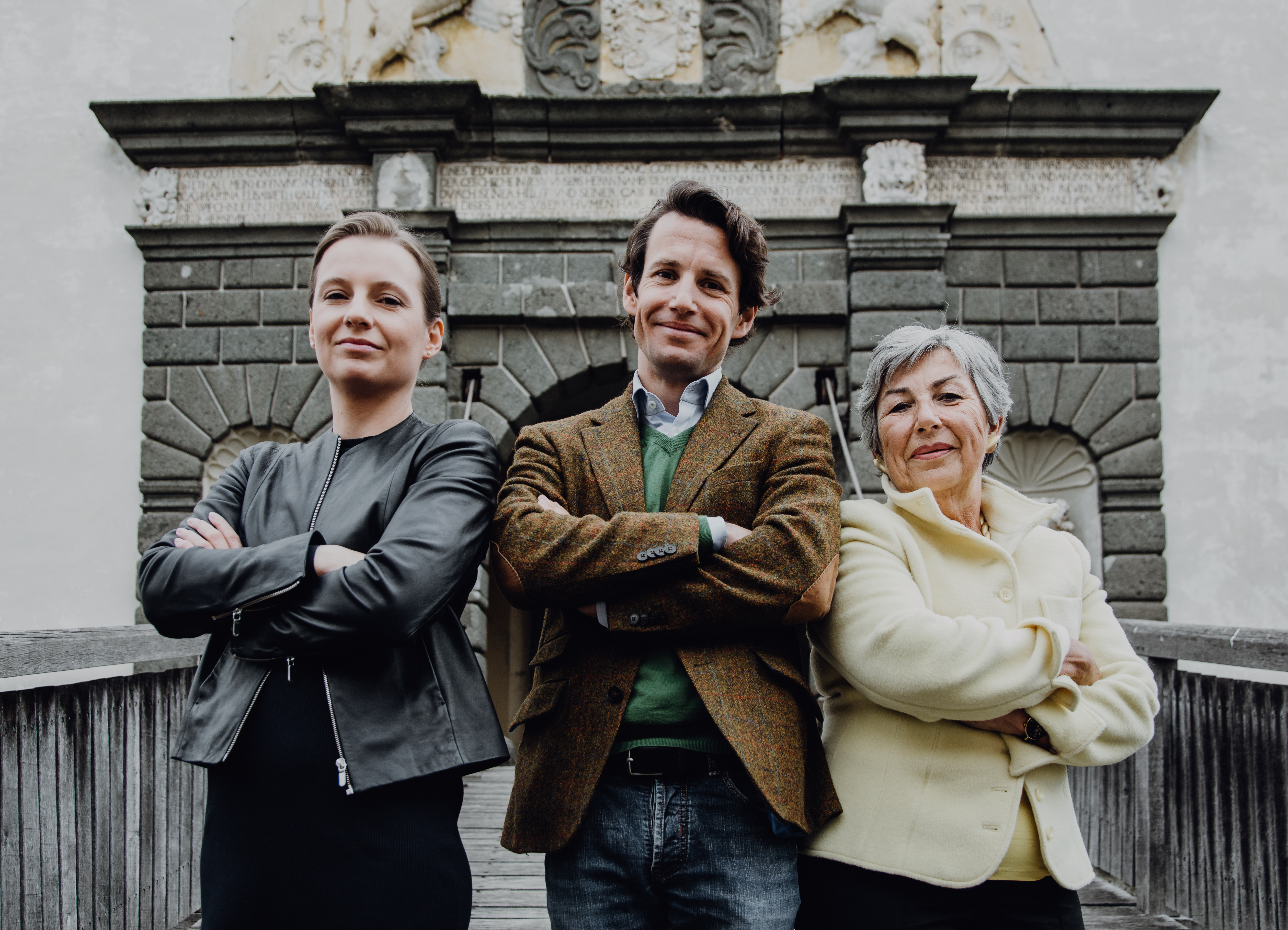 Vergangener Prunk, geerbte Pflichten