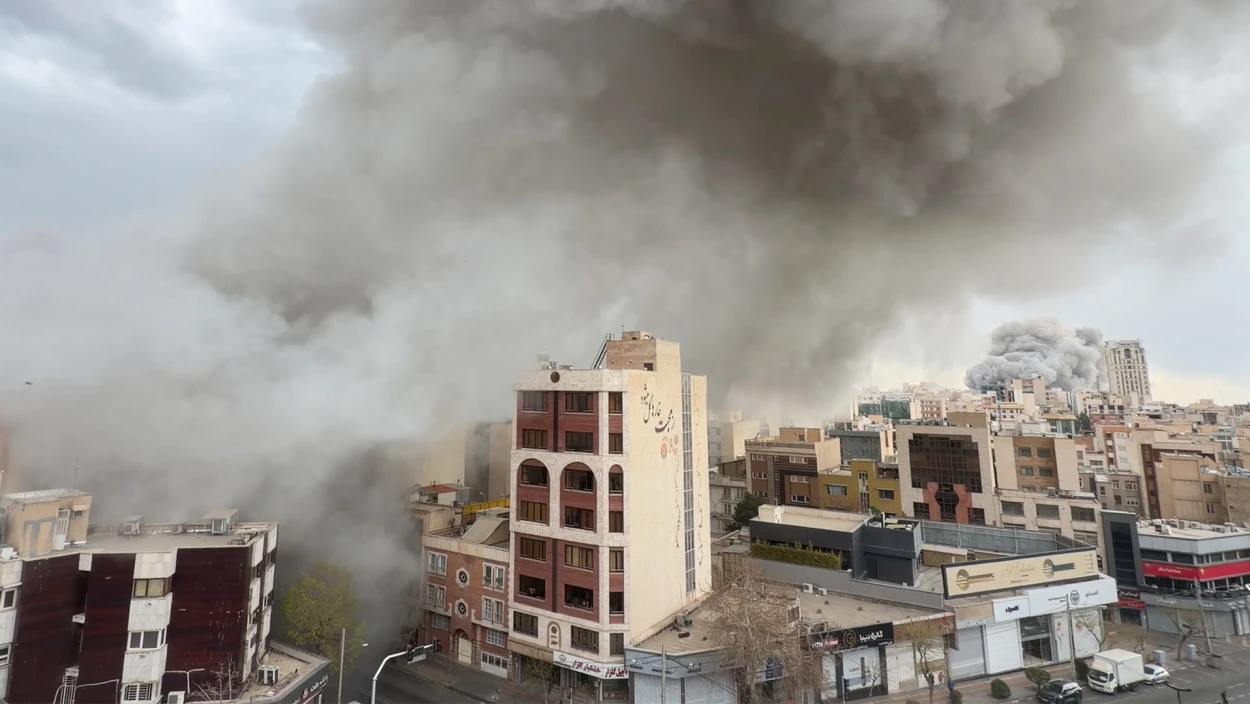 Iran: Angriffe weiten sich aus