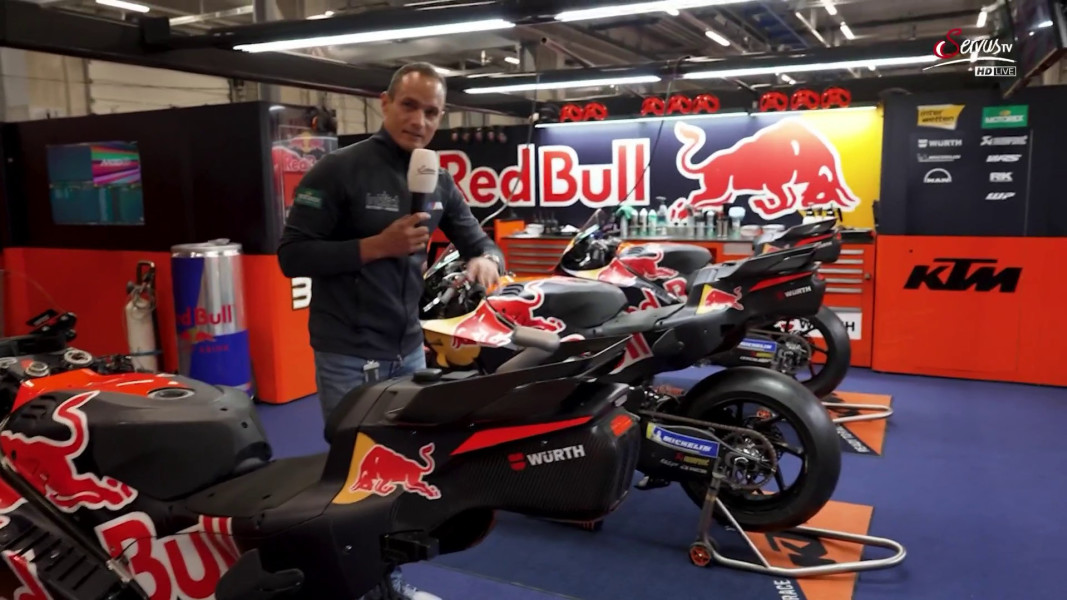 In der KTM-Schaltzentrale am Red Bull Ring