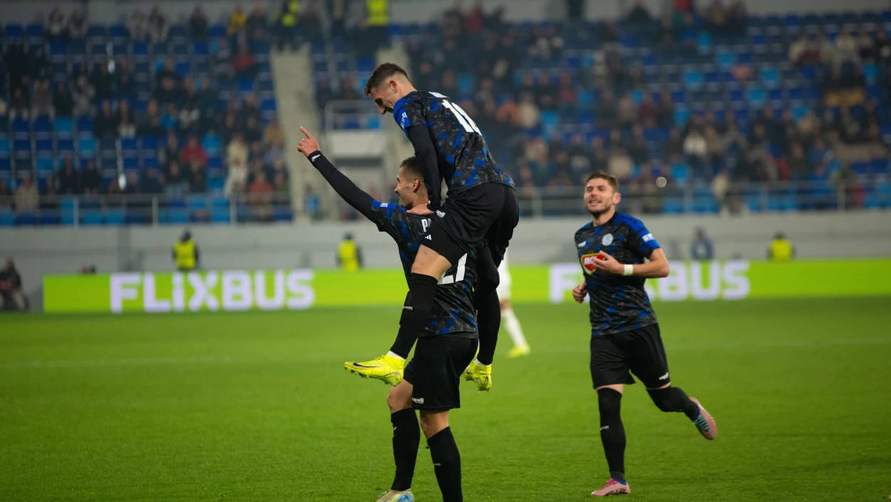 Highlights: FK TSC vs. FC Noah Jerewan | UEFA Conference League, Runde 6