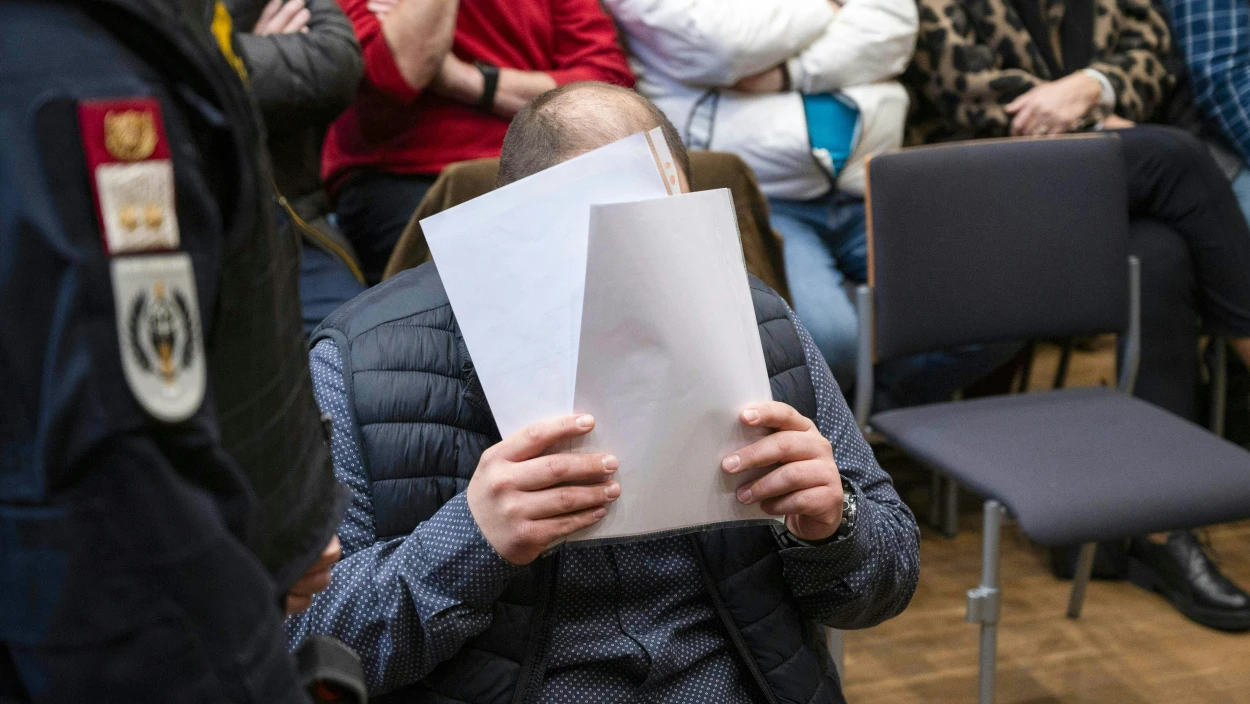 Tirol: Bub verhungert, Eltern vor Gericht