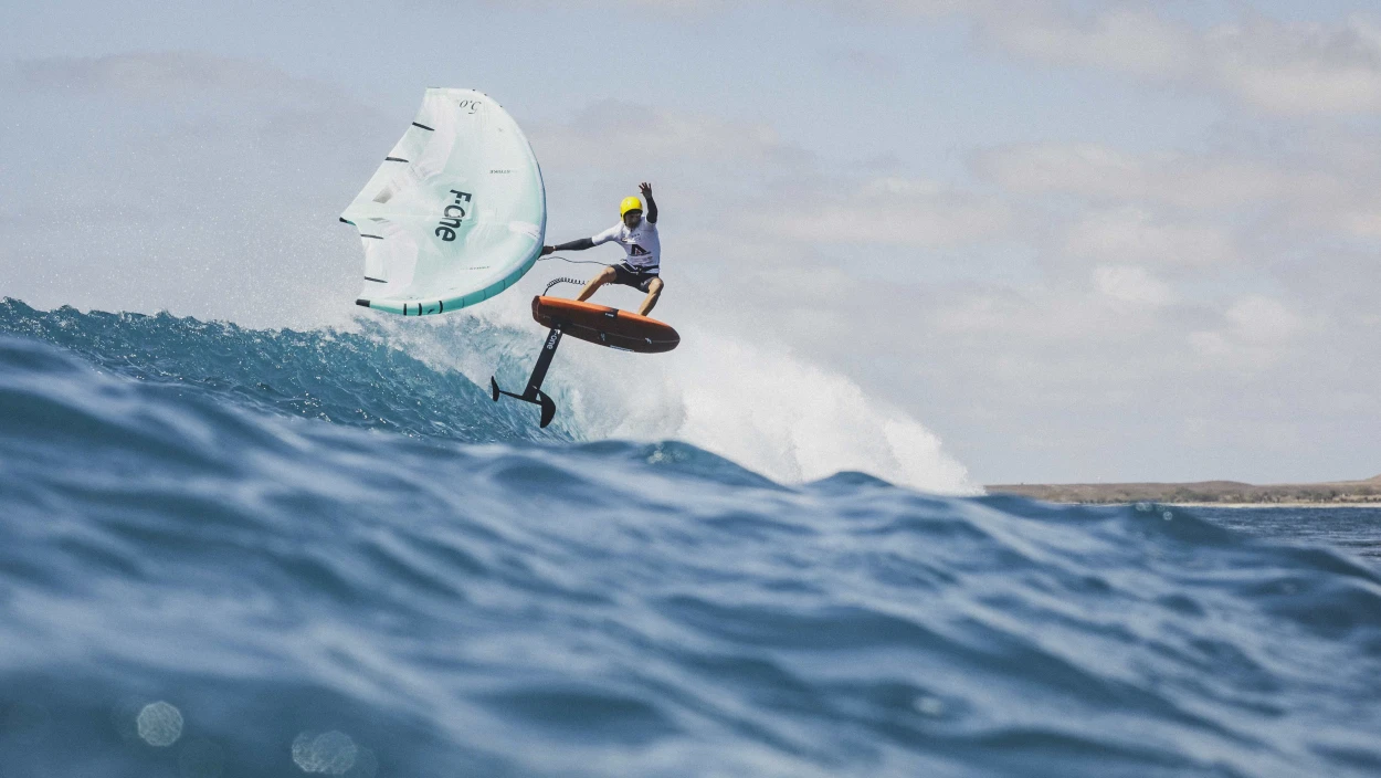 Saisonstart für Surferinnen