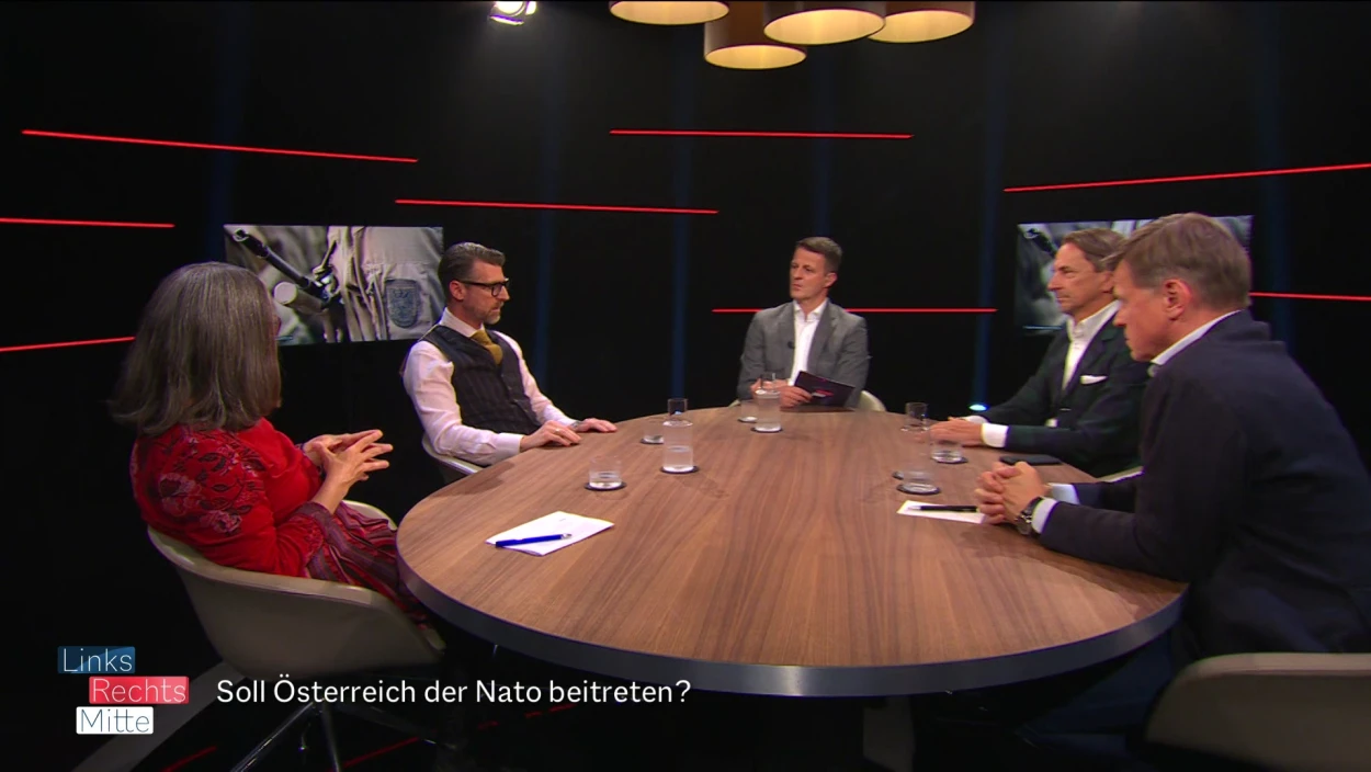 Links. Rechts. Mitte - Duell der Meinungsmacher