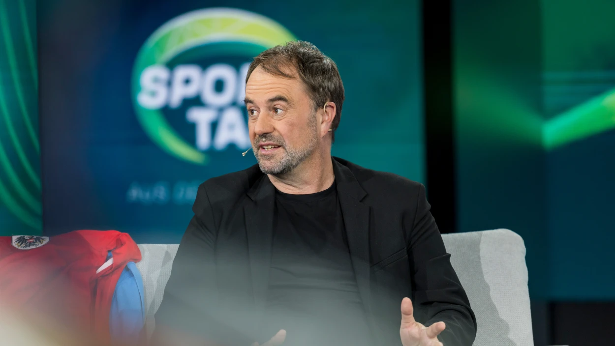 Das Millionengeschäft mit den Fußball-Trikots