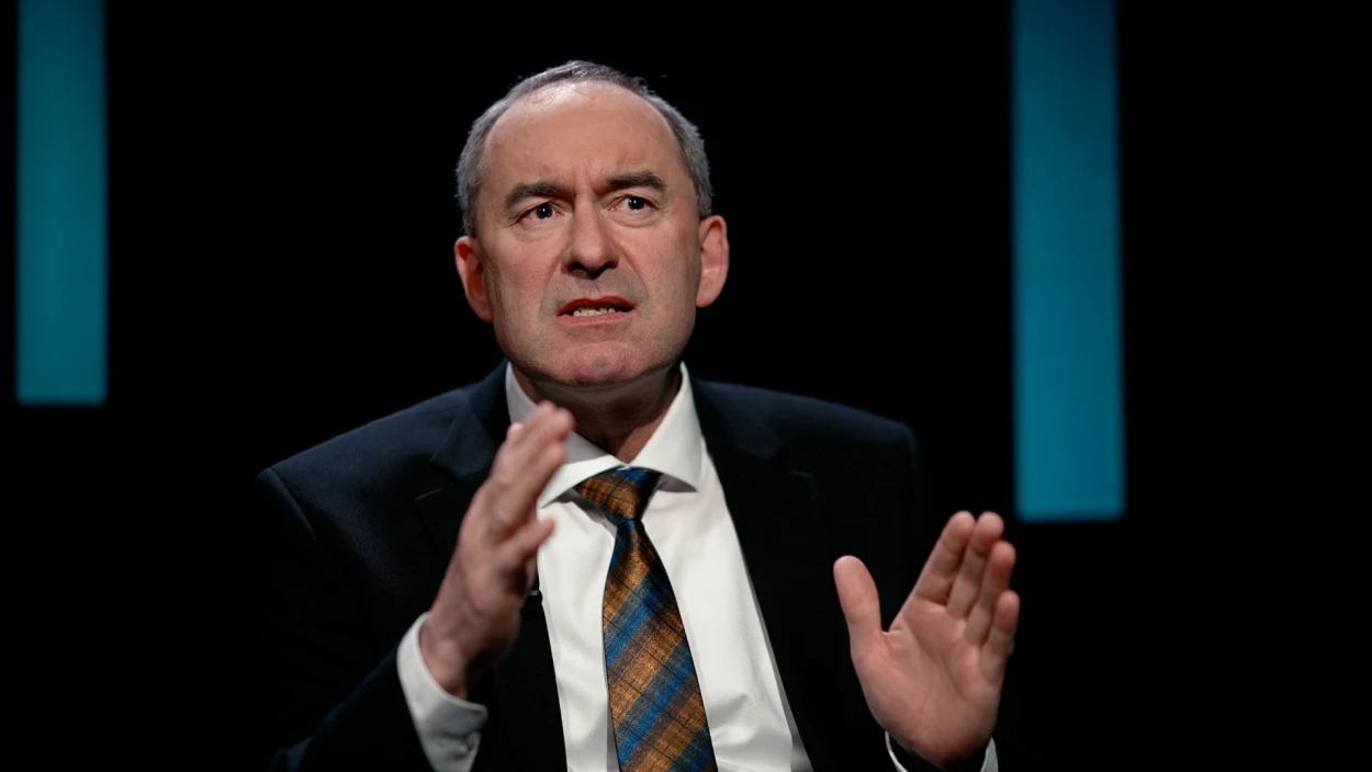 Hubert Aiwanger über einen drohenden Spritmangel