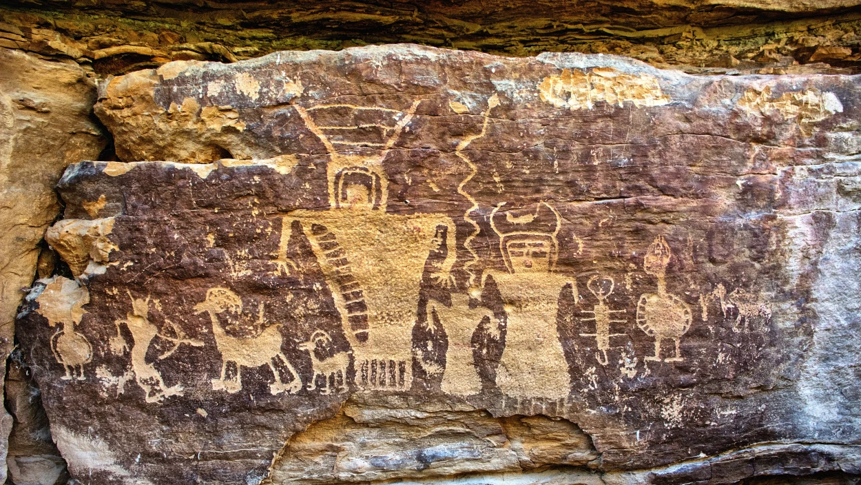 Die Top Ten der Alien-Petroglyphen