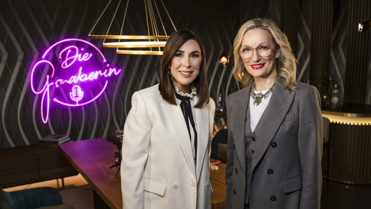 Mit Monika Gruber und Judith Williams