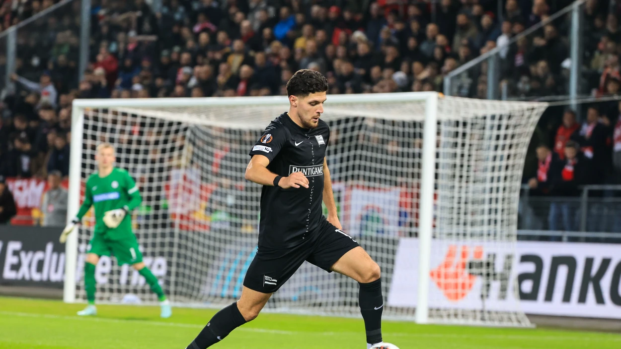 Fußball LIVE: Ligaphase Spieltag 8 - 1. Halbzeit