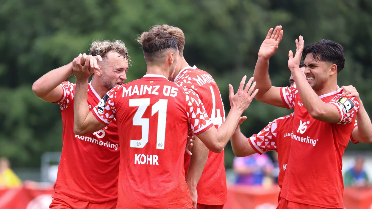 Highlights: Dynamo Dresden vs. 1. FSV Mainz 05 | DFB-Pokal - 1. Runde