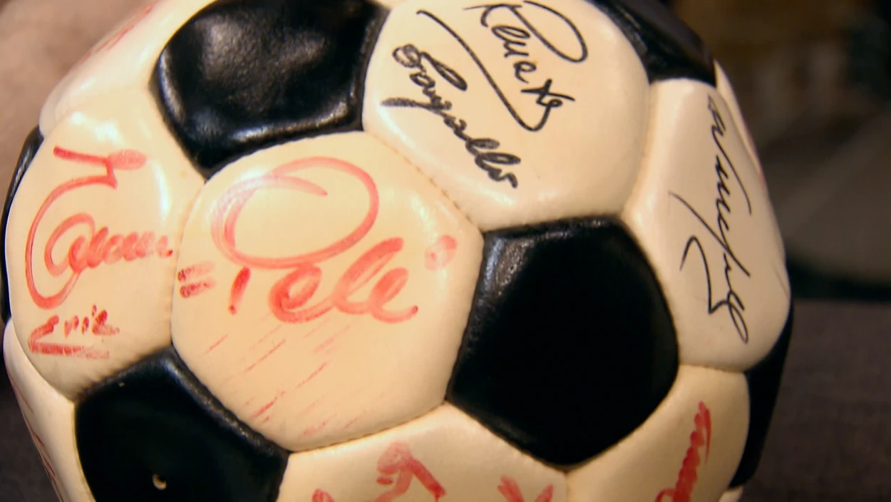 Signierte WM-Fußbälle