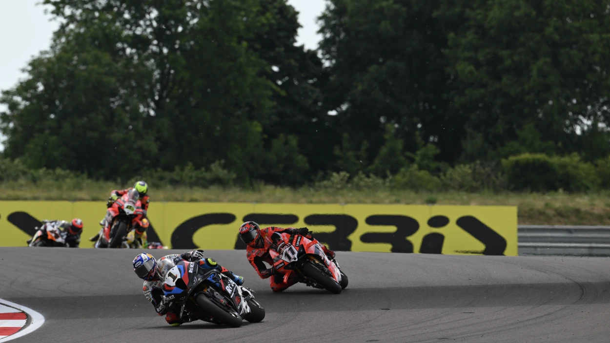 Acerbis Italian Round: Highlights Superpole Race | FIM Superbike World Championship - Stop 4