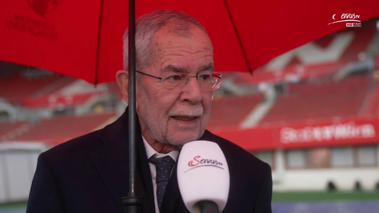 Alexander Van der Bellen: "Meine ganze Zuversicht gebührt der Mannschaft"