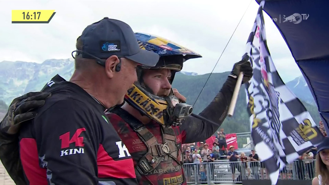 Erster Elektro-Finisher am Erzberg