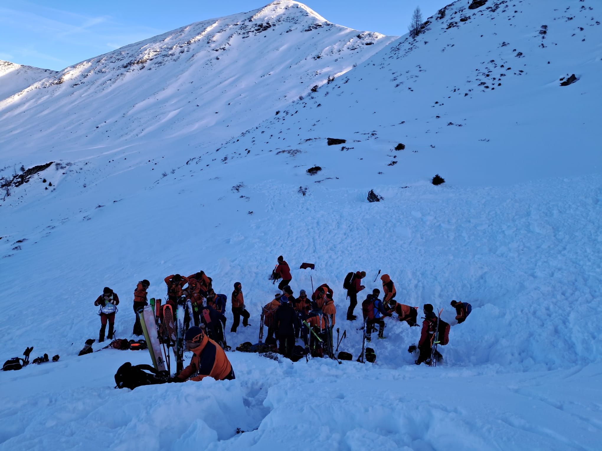 Todes-Lawine: Ermittlungen gegen Bergführerin - Nachrichten in 90 Sekunden