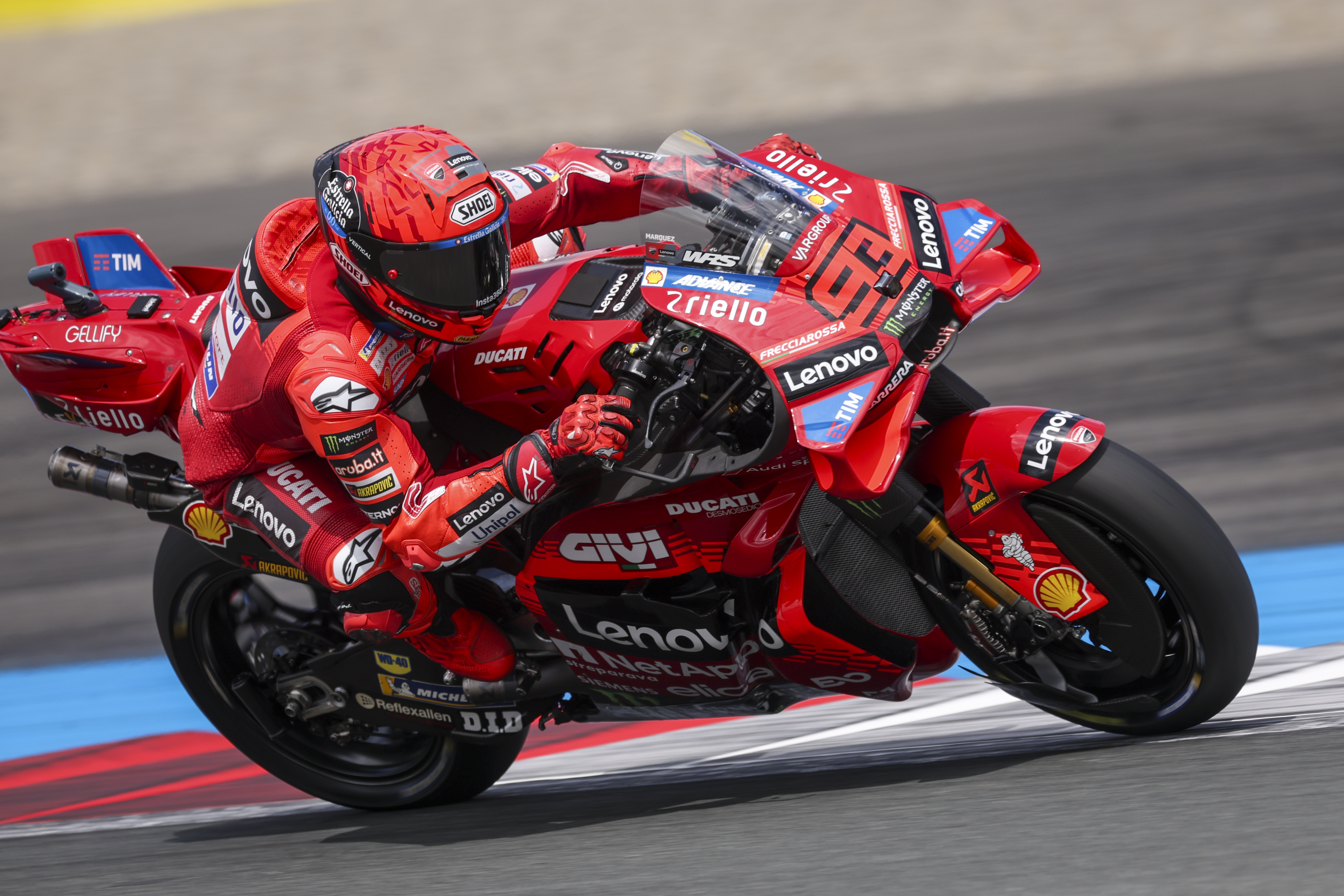 Brno: Int. Livestream