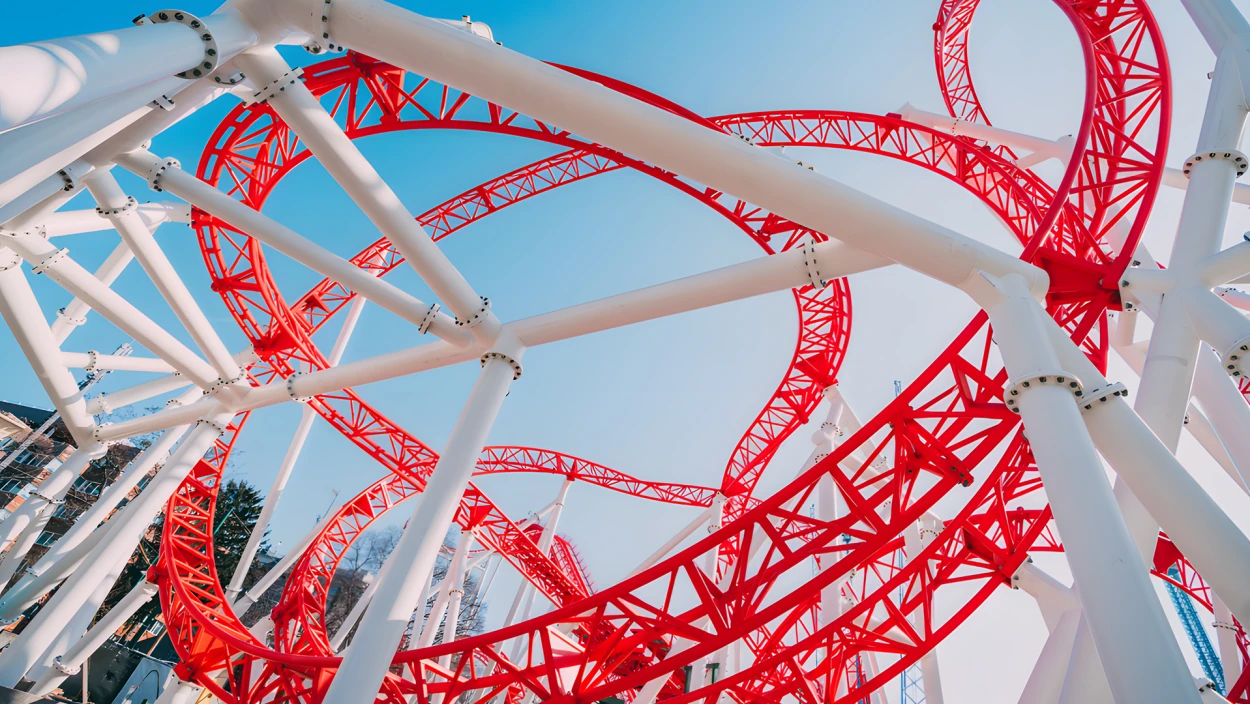 Neue Looping-Achterbahn im Wiener Prater