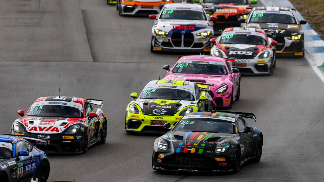GT4 Hockenheimring: Rennen 1