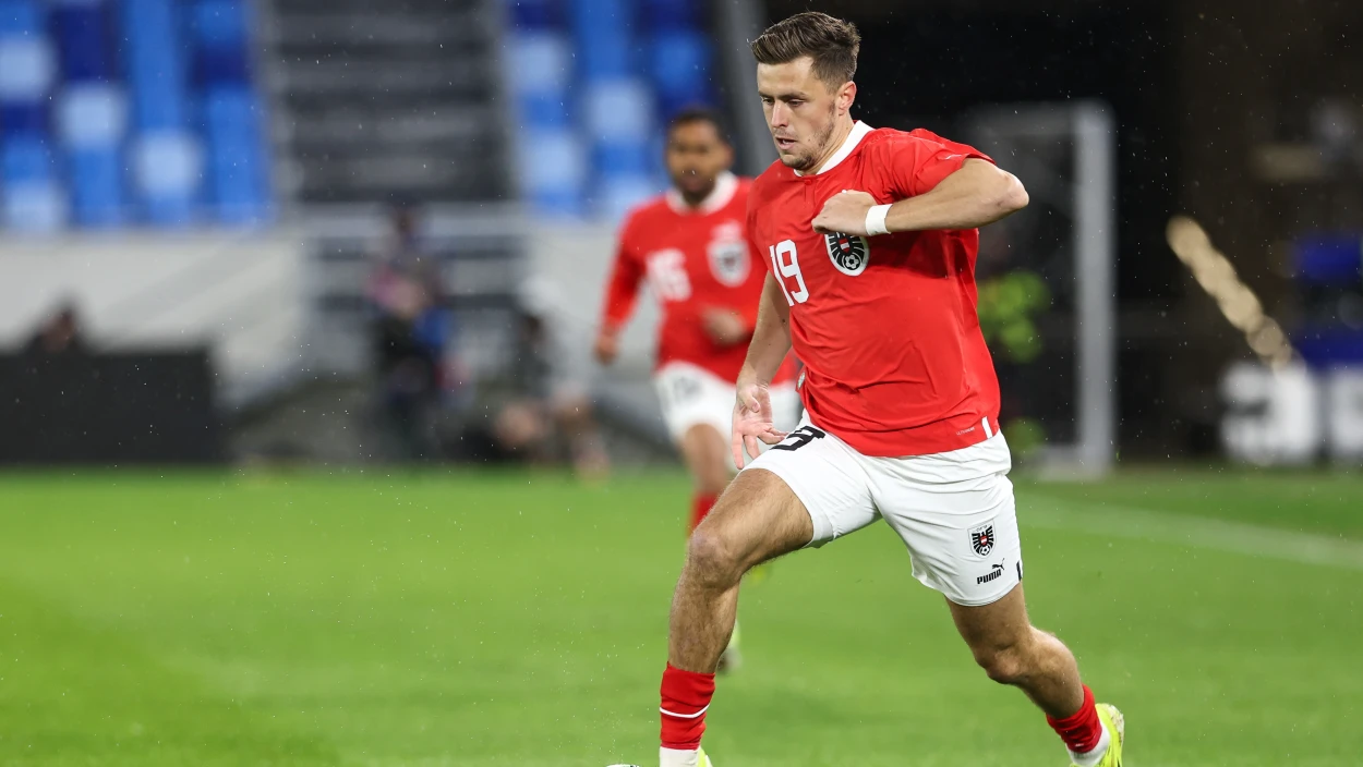 Fußball LIVE: Play-Offs - 1. Halbzeit