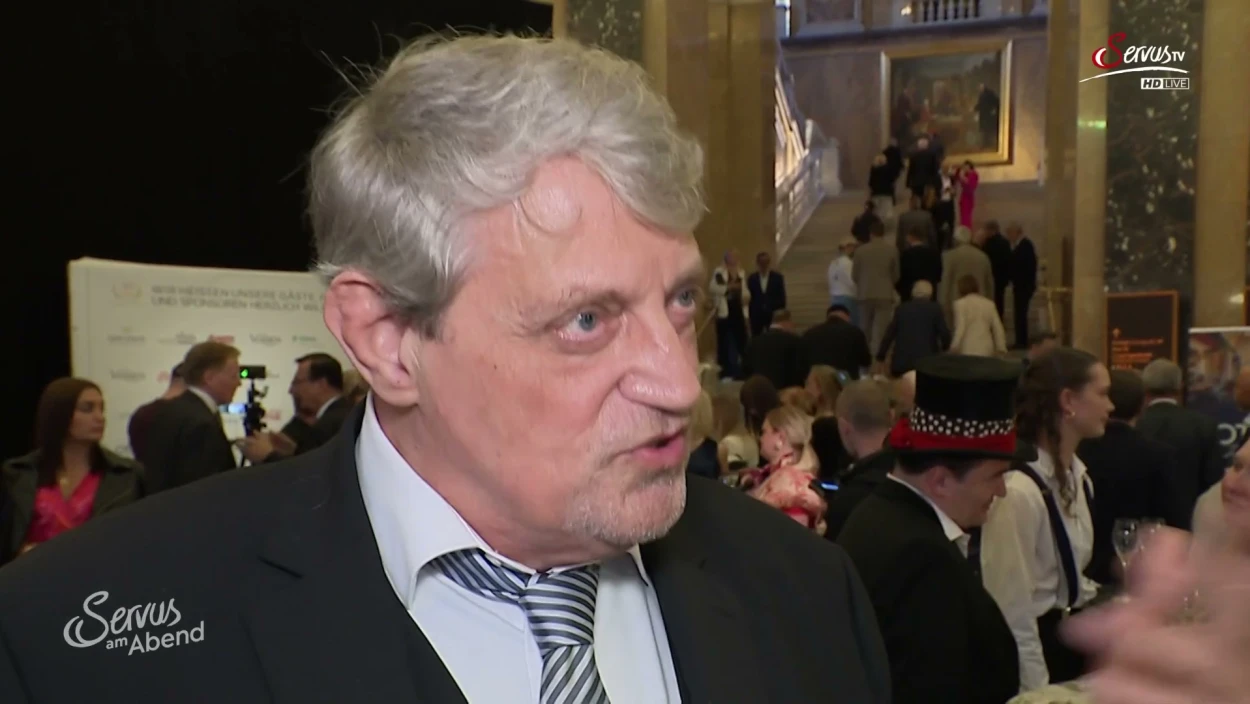 Christian Mucha feiert 50 Jahre Verlag: Große Jubiläumsshow im Naturhistorischen Museum Wien