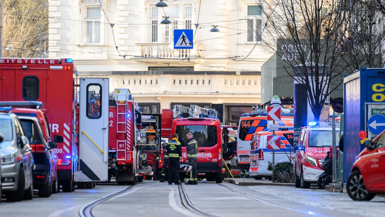 Baugerüst in Wien eingestürzt: Vier Arbeiter tot