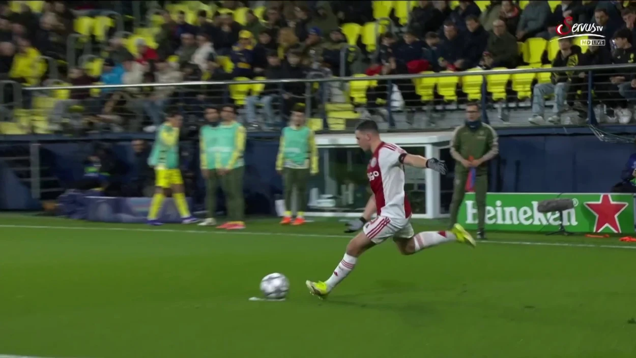 Highlights: FC Villarreal vs. Ajax Amsterdam | UEFA Champions League - 7. Spieltag